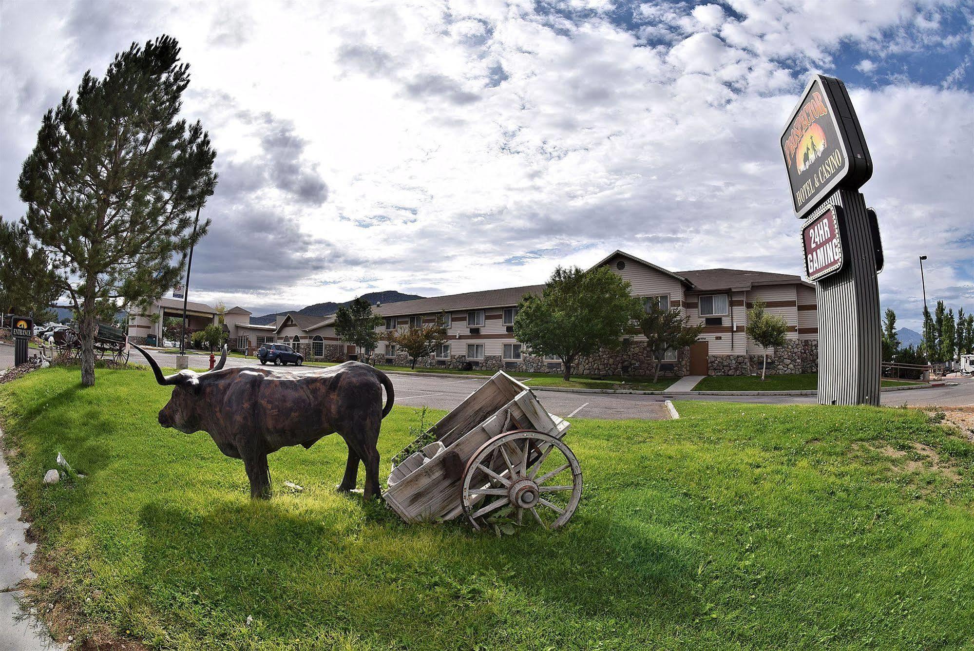 Prospector Hotel & Casino Эли Экстерьер фото