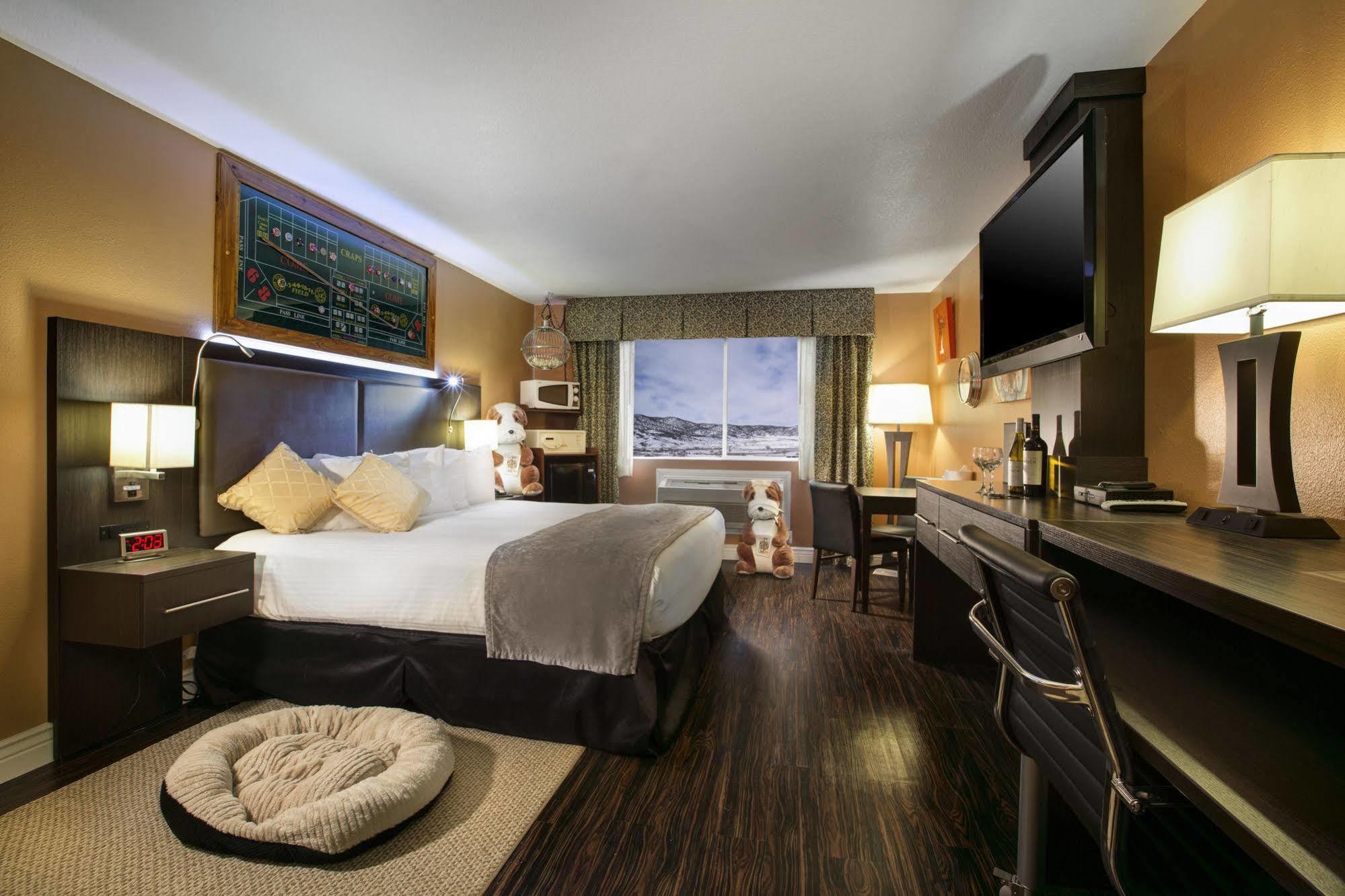 Prospector Hotel & Casino Эли Экстерьер фото