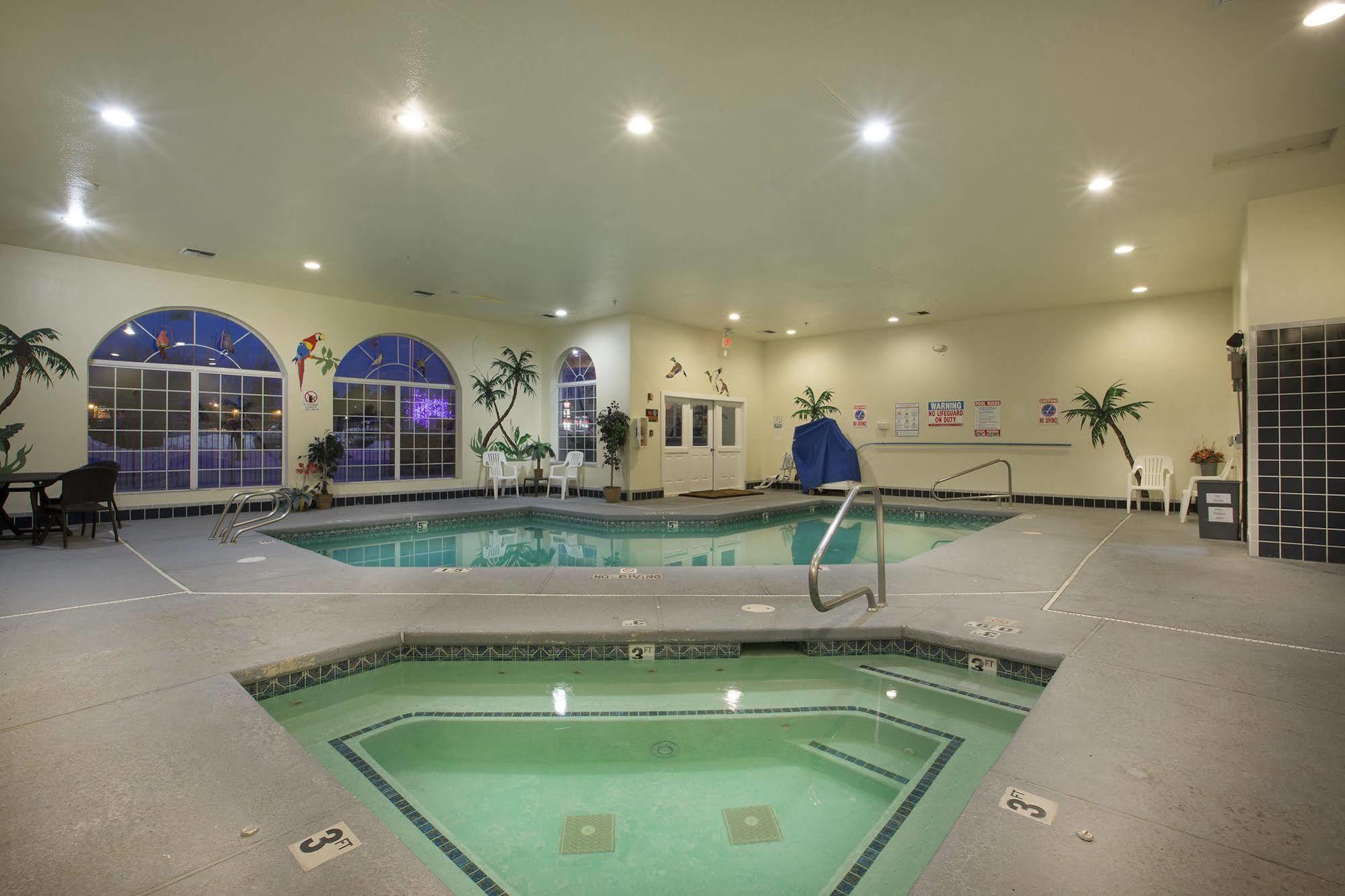 Prospector Hotel & Casino Эли Экстерьер фото